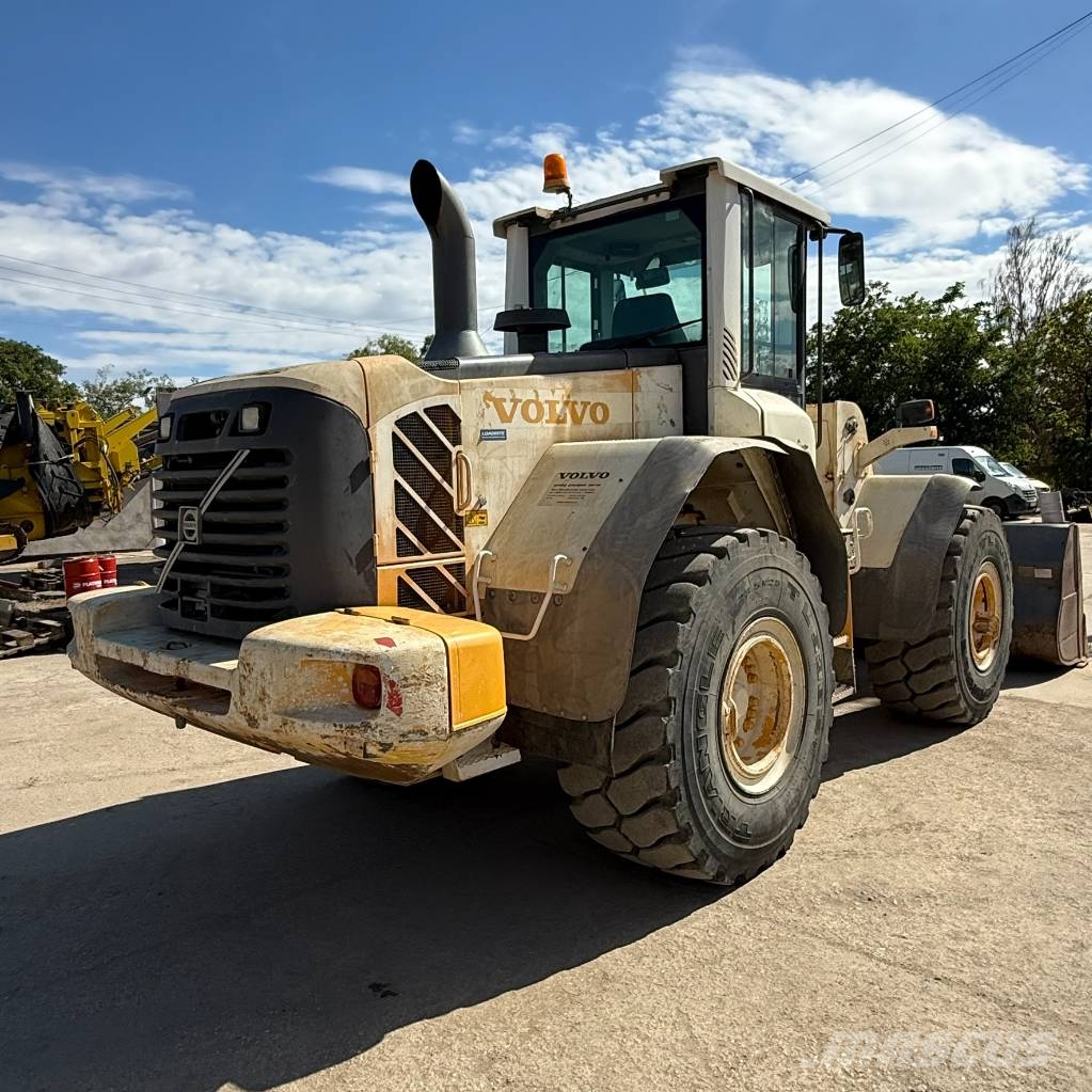 Volvo L 110 F Kolesni nakladalci