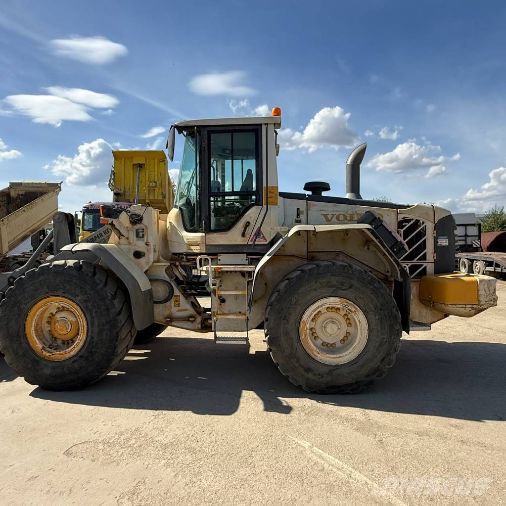 Volvo L 110 F Kolesni nakladalci