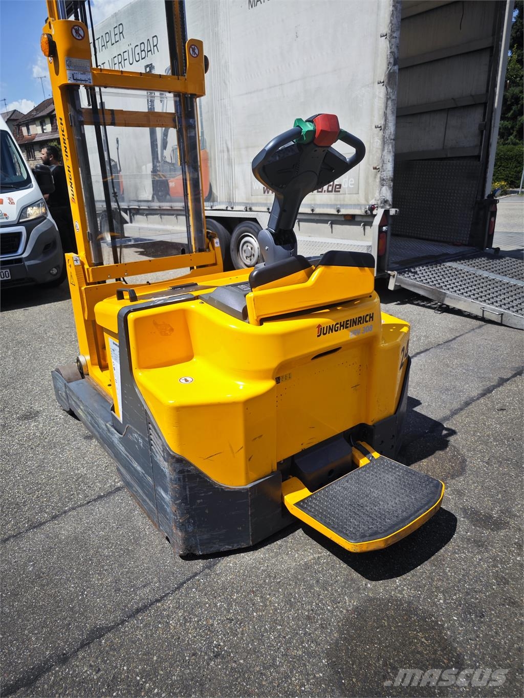 Jungheinrich ERV 308 Zelfrijdende stapelaars