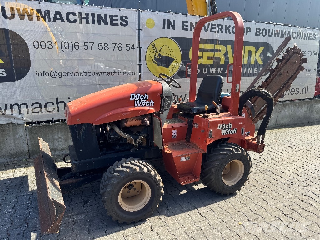 Ditch Witch RT 40 Scavafossi