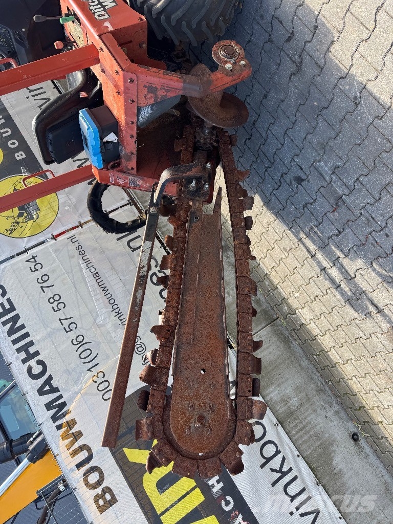 Ditch Witch RT 40 Scavafossi