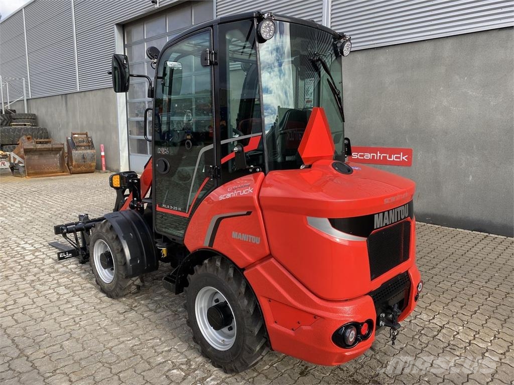 Manitou MLA 3-25H CAB Multi purpose loaders