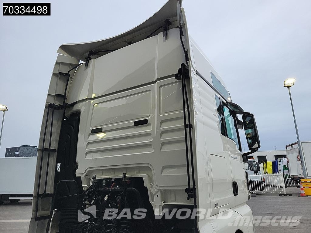 MAN TGX 18.500 4X2 XXL Mega Retarder 2x Tanks ACC Navi Vilcēji