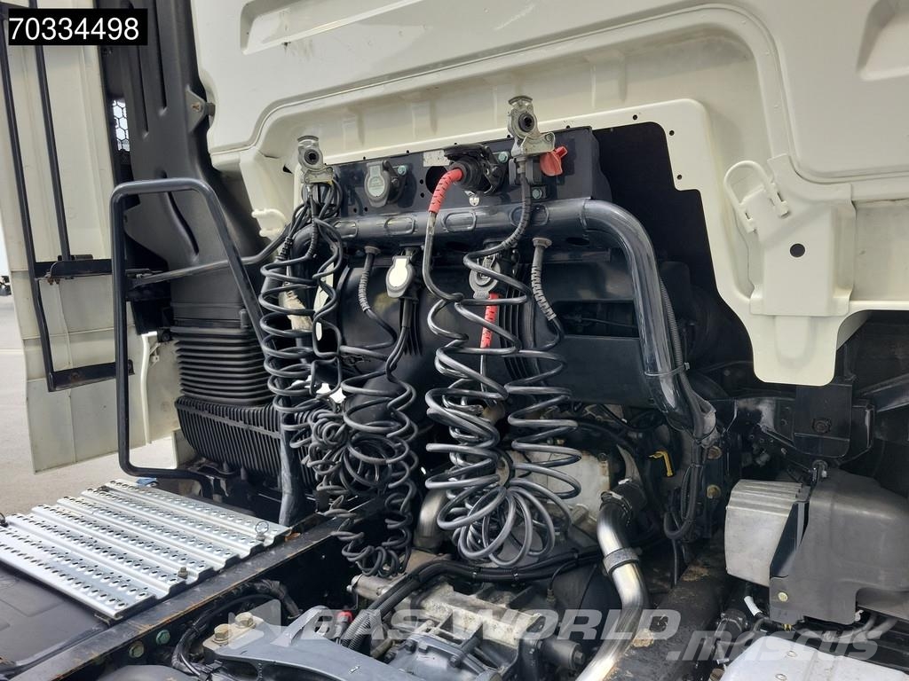 MAN TGX 18.500 4X2 XXL Mega Retarder 2x Tanks ACC Navi Vilcēji