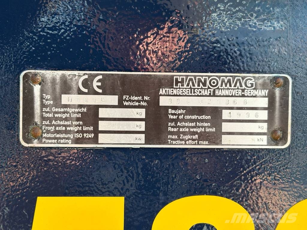 Hanomag D580E Гусеничні бульдозери