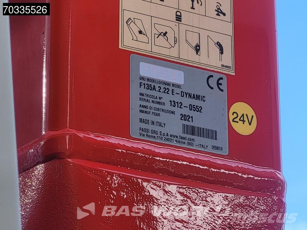 Mercedes-Benz Atego 1623 4X2 16tonner FASSI F135.2.22 E Crane Kr Platte bakwagens