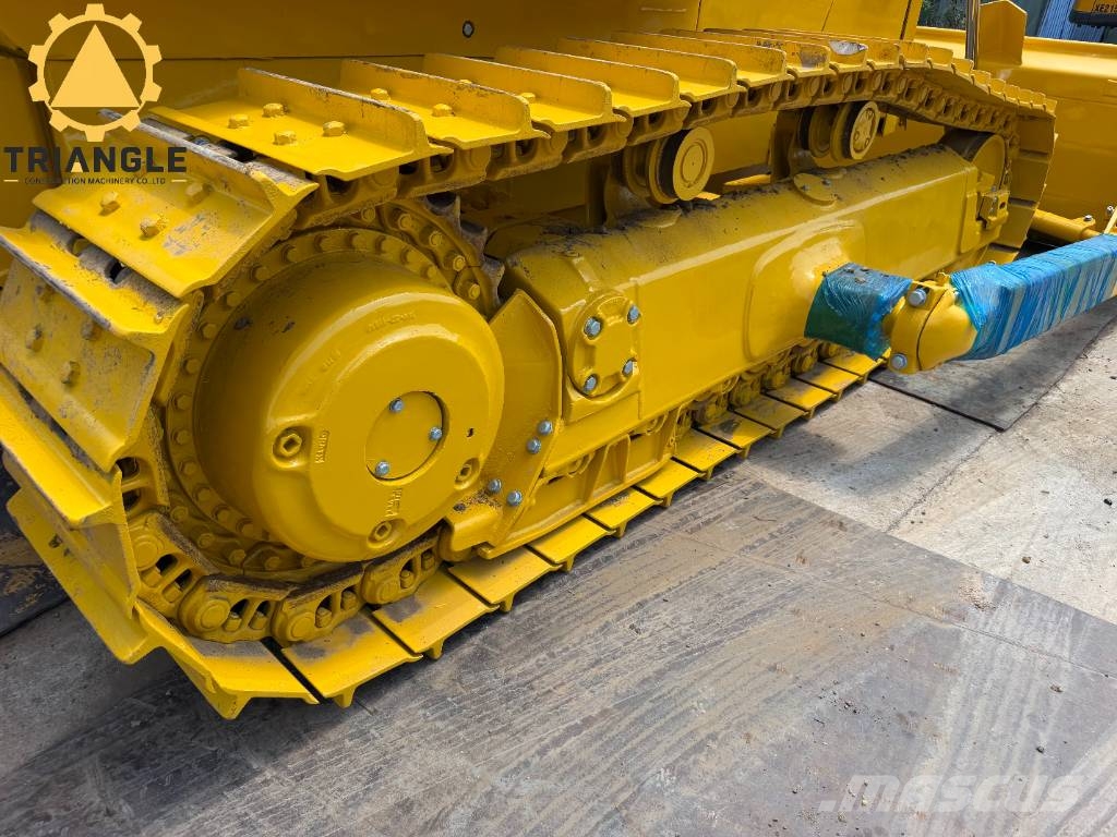 Komatsu D 65 PX Buldožerji goseničarji