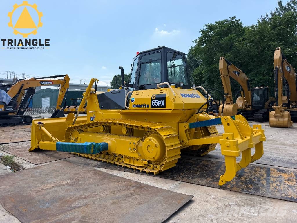 Komatsu D 65 PX Buldožerji goseničarji