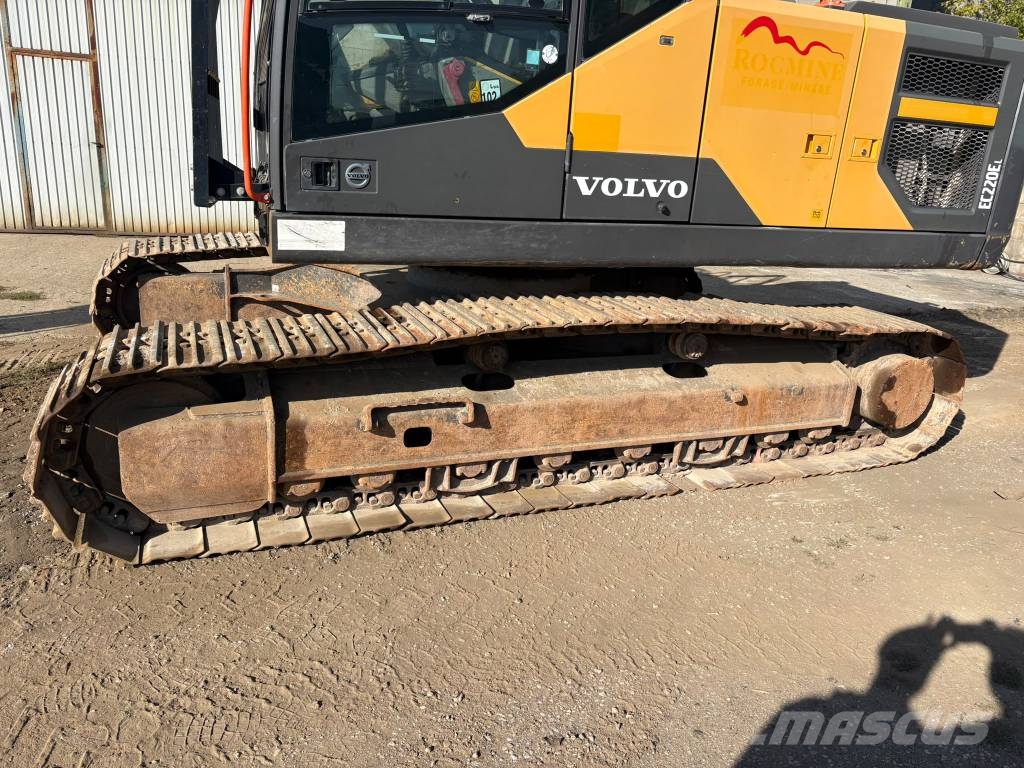 Volvo EC 220 E Bagri goseničarji