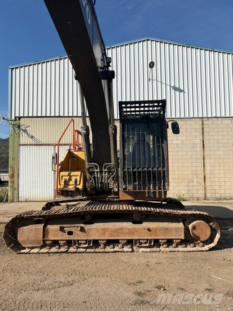 Volvo EC 220 E Bagri goseničarji