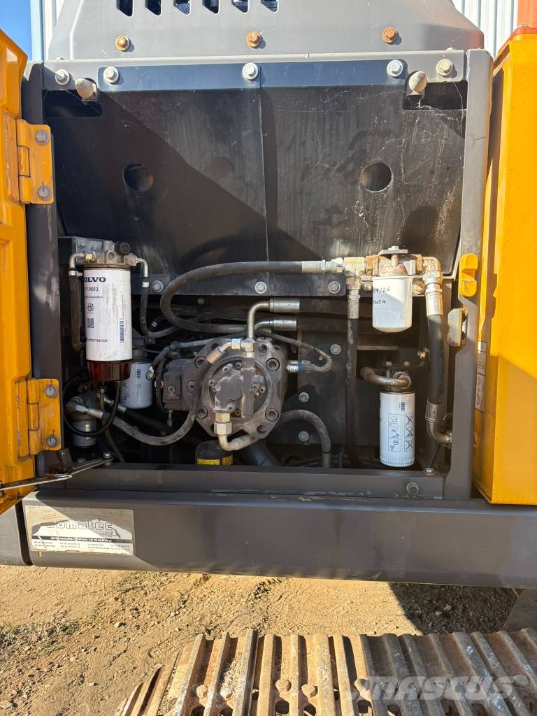Volvo EC 220 E Bagri goseničarji
