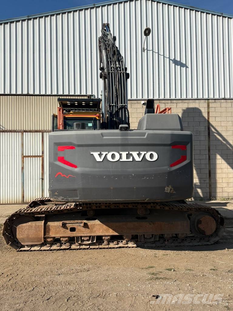 Volvo EC 220 E Bagri goseničarji