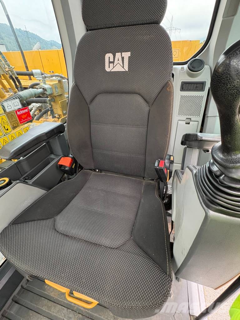 CAT 330 Raupenbagger