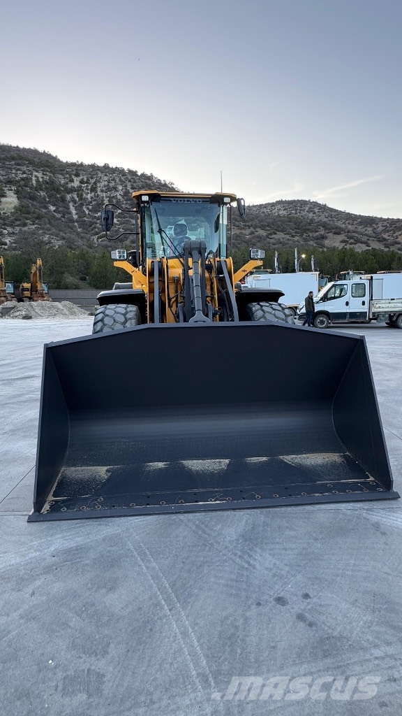 Volvo L 120 H Rataslaadurid