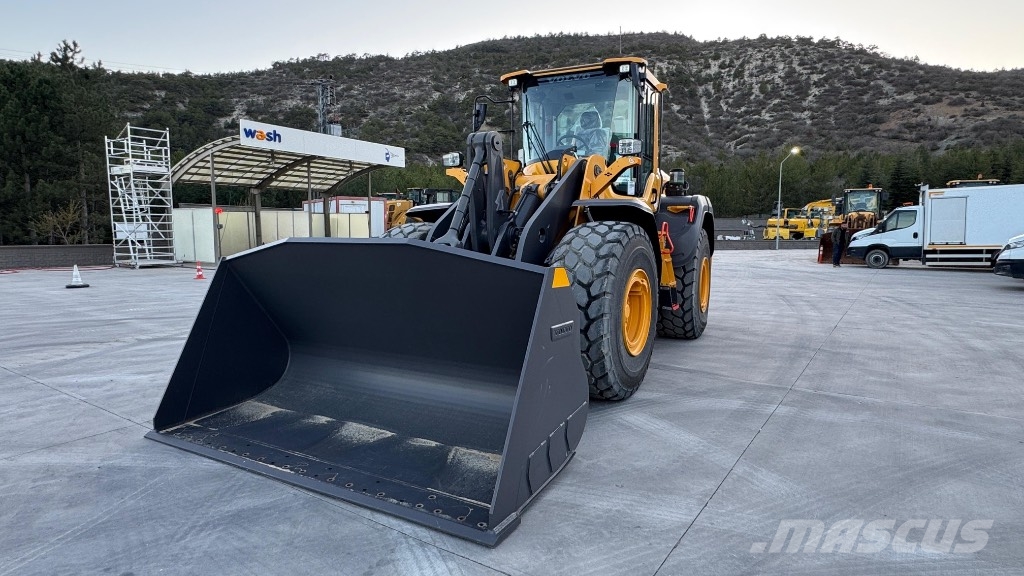 Volvo L 120 H Rataslaadurid