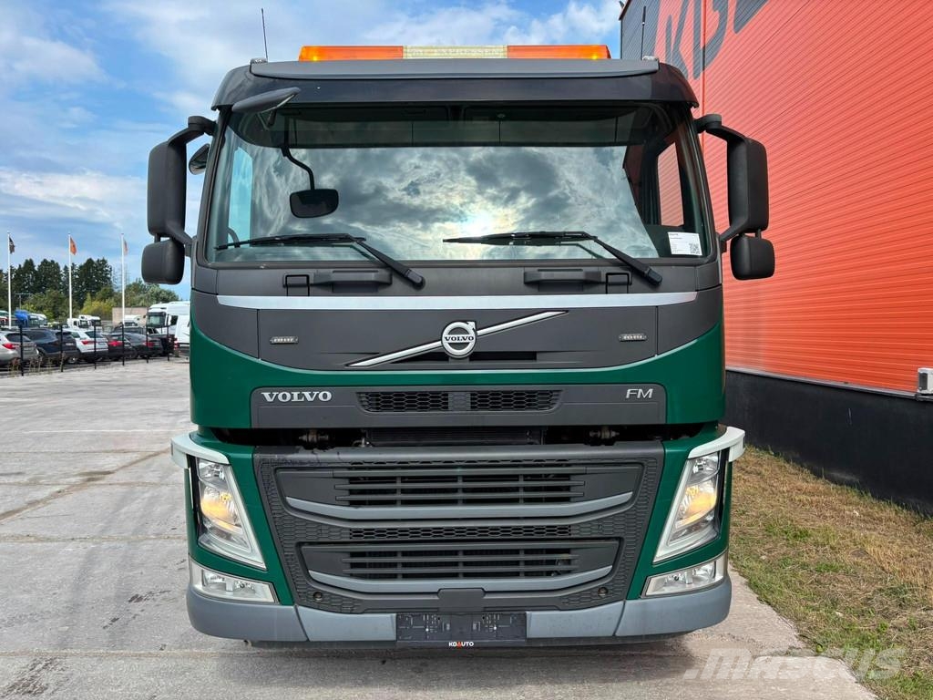 Volvo FM 450 8x4*4 HIAB 192E-5 / BOX L=6157 mm Nosturiautot