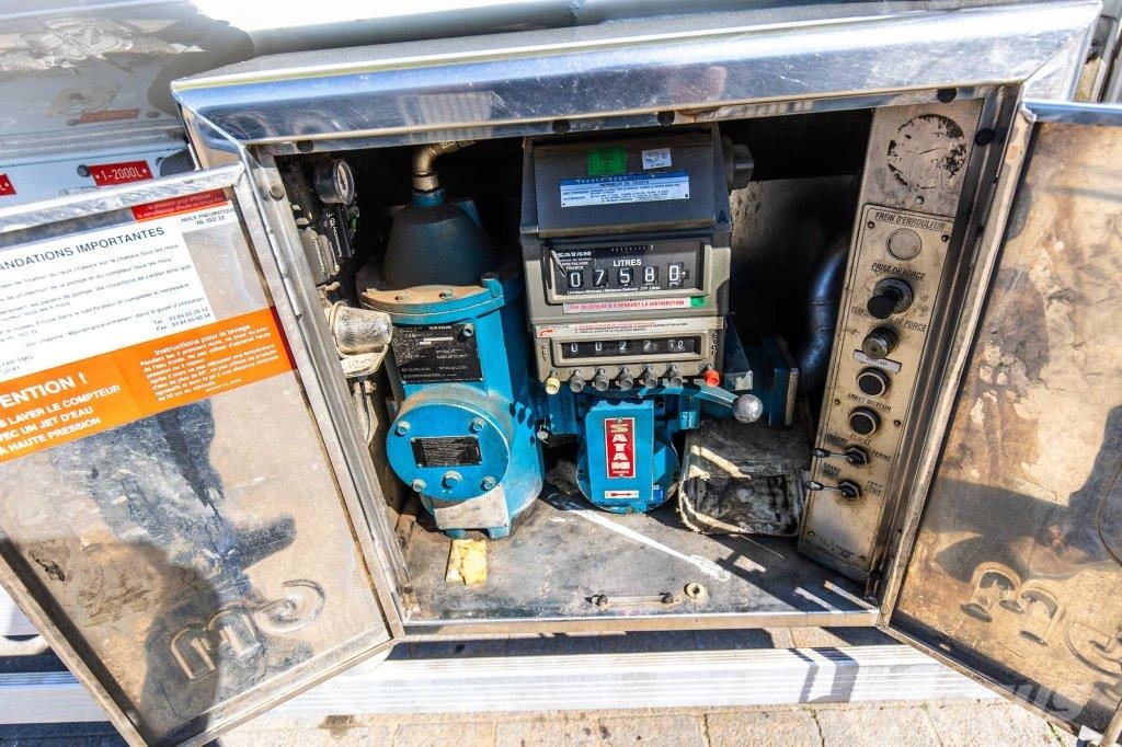 Renault MIDLUM 270 DXI +ALU 12.000L/4COMP. 運油車