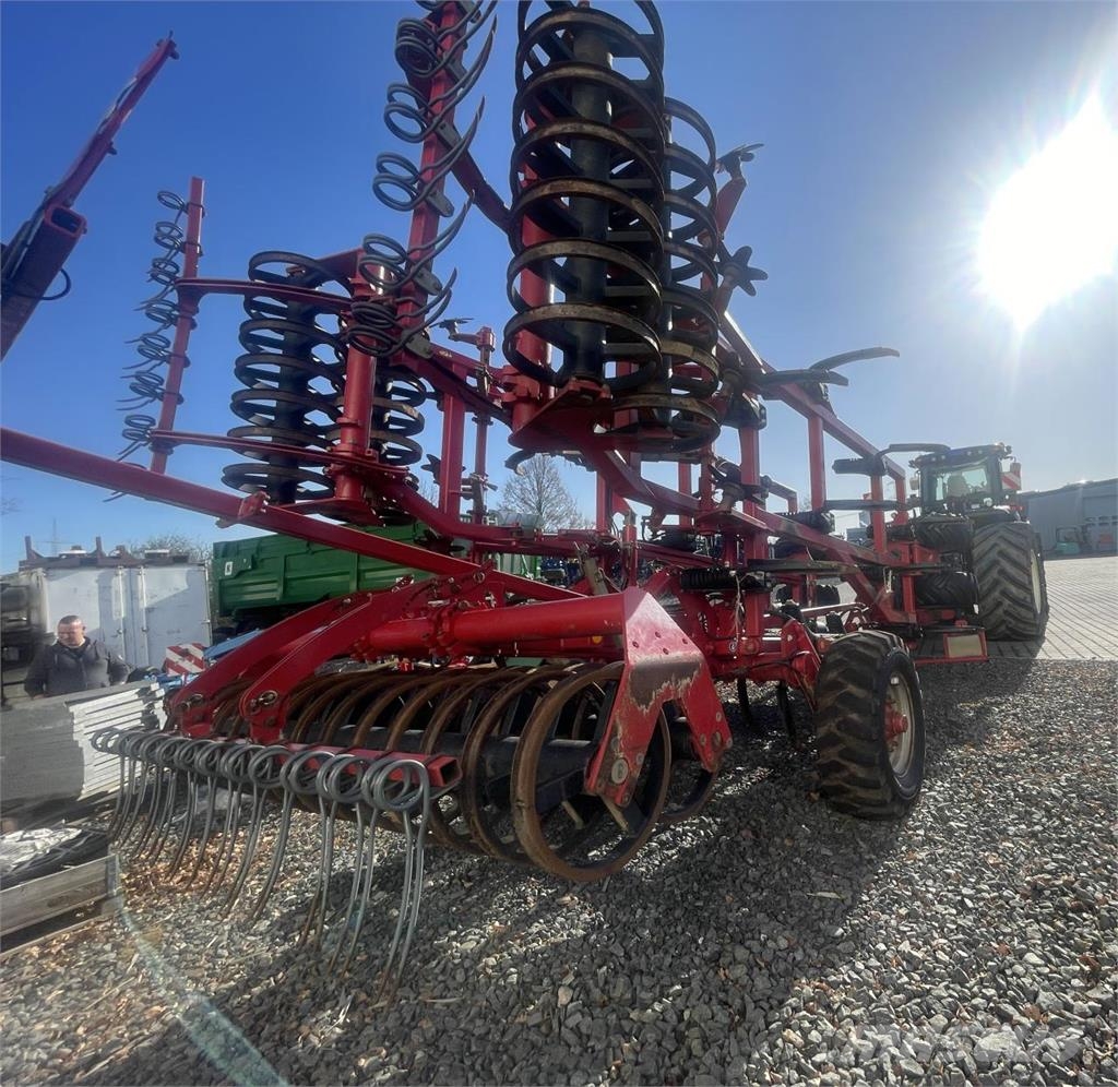 Horsch Terrano 6 FM Cultivatoren