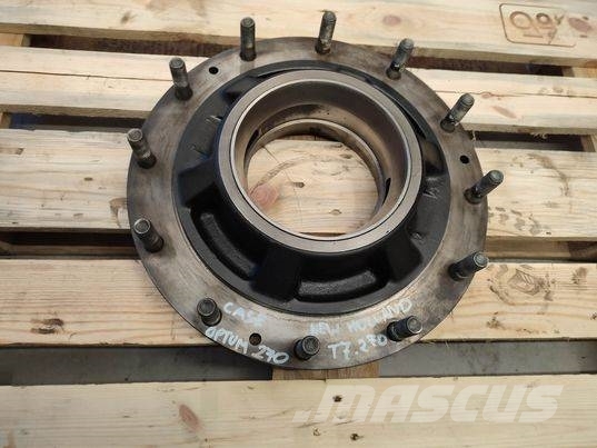 Case IH OPTUM 270 (47489625) wheel hub Däck, hjul och fälgar