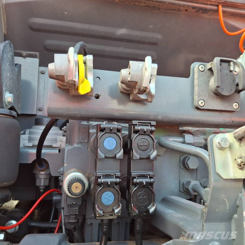 Kubota M 7171 Traktorer