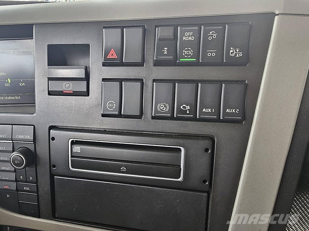Volvo FM 410 Palfinger PK 34002SH Elhúzható ponyvás