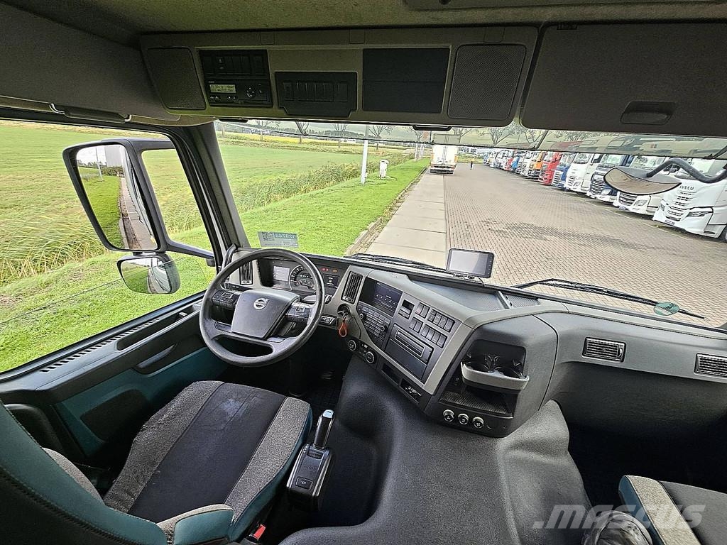 Volvo FM 410 Palfinger PK 34002SH Elhúzható ponyvás