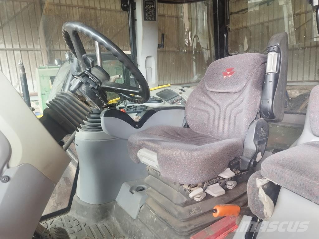 Massey Ferguson 6465 Traktorji