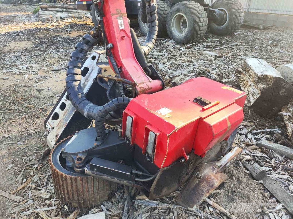 Komatsu 931 Харвестери