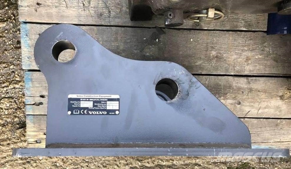 Volvo Adapterplatte für ECR40 Muud osad