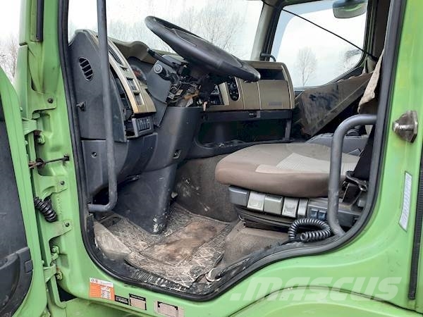 Renault PREMIUM 460 DXI Naudoti vilkikai