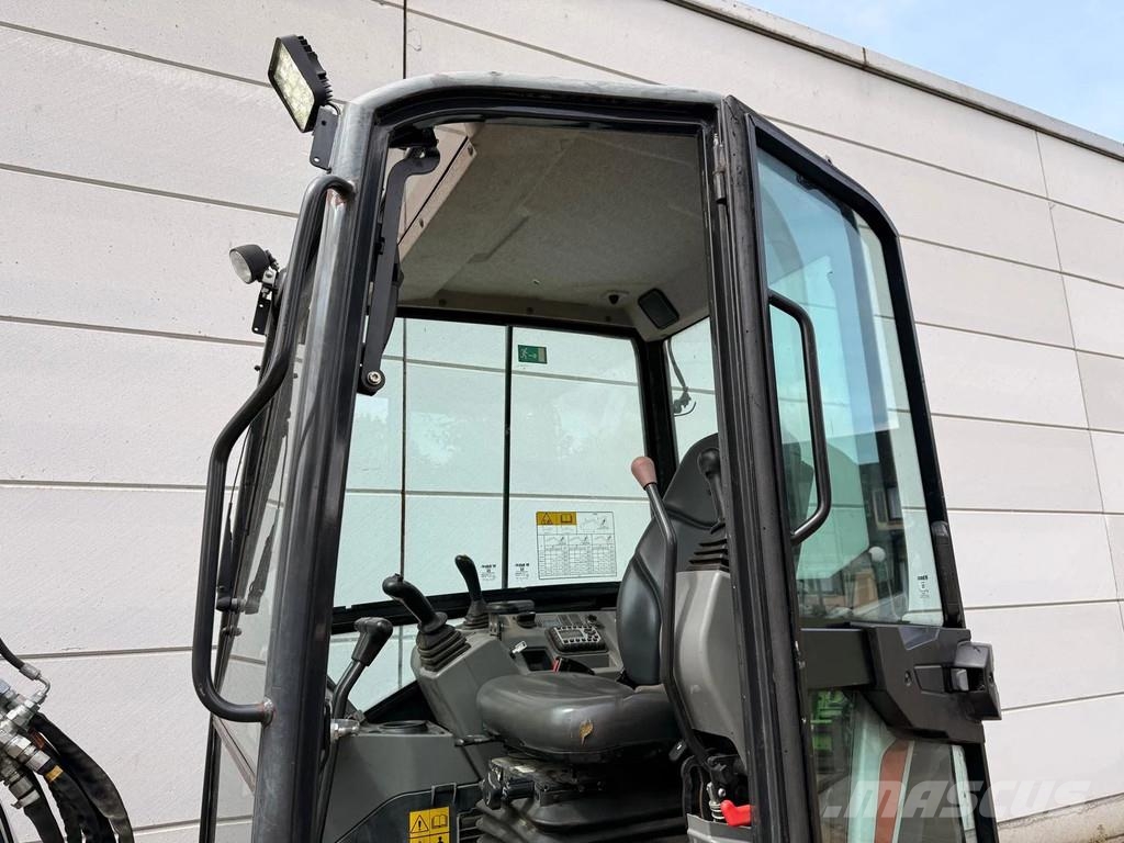 Bobcat E35Z Minikaivukoneet < 7t