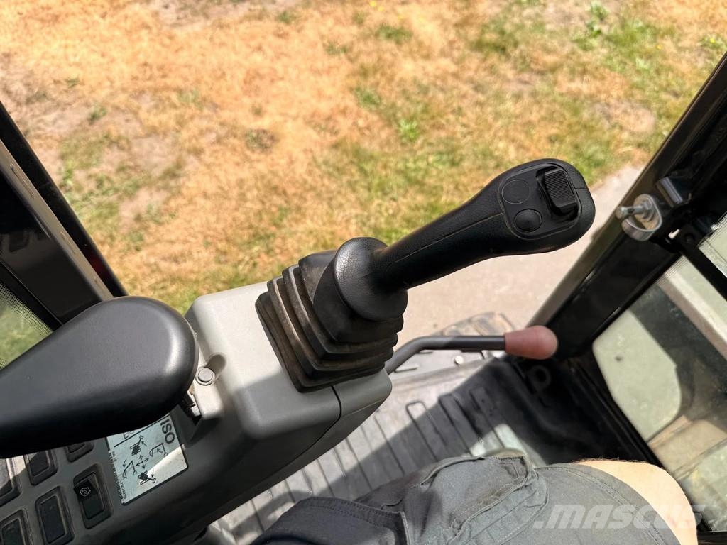 Bobcat E35Z Minikaivukoneet < 7t