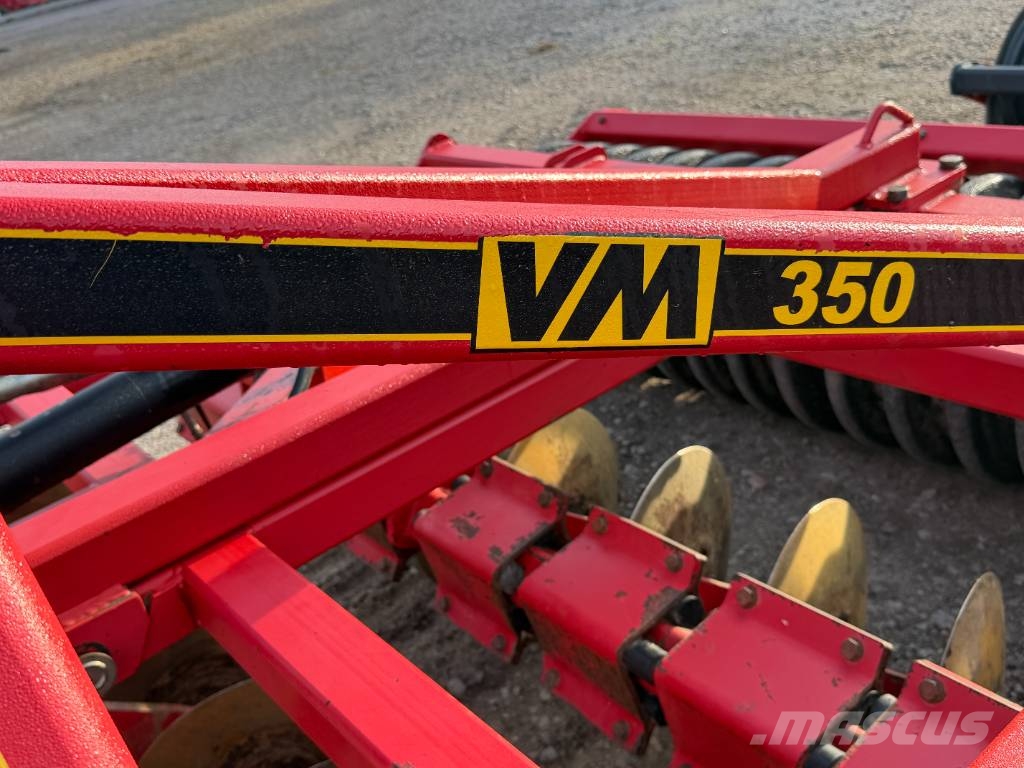 VM 350 زحافات ساحقة