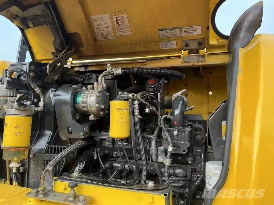 Komatsu PC70-8 Väikeekskavaatorid 7t-12t