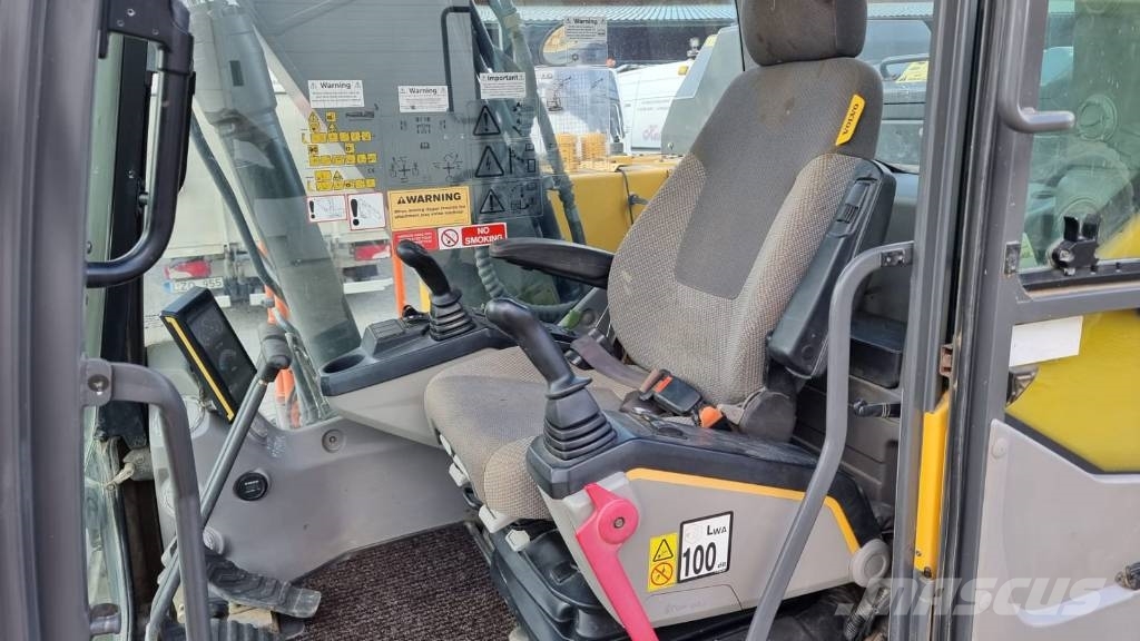 Volvo EC 140 EL Гусеничні екскаватори