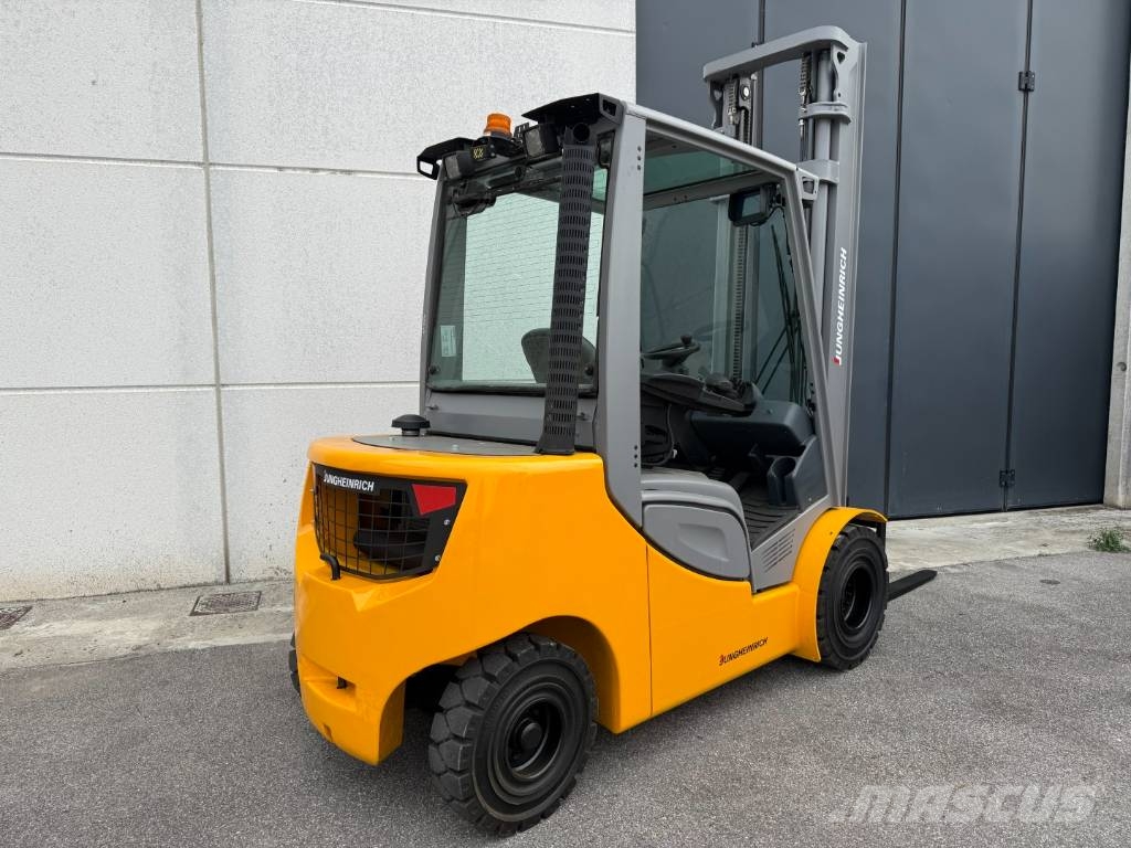 Jungheinrich DFG 430 S 디젤 지게차