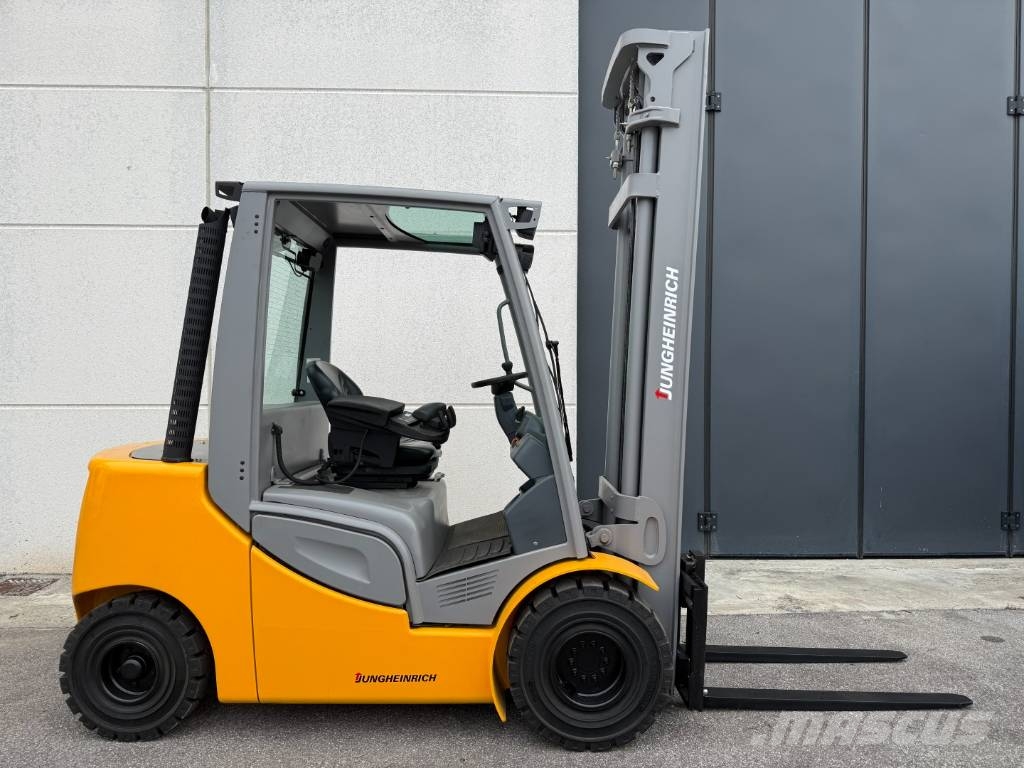 Jungheinrich DFG 430 S 디젤 지게차