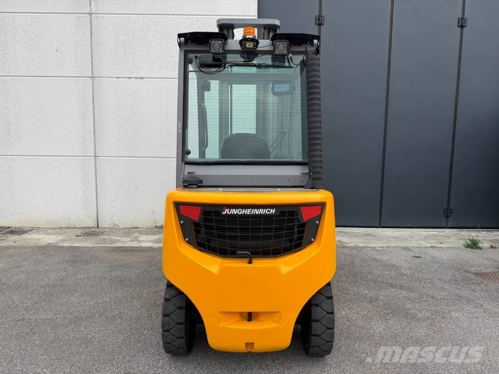 Jungheinrich DFG 430 S 디젤 지게차
