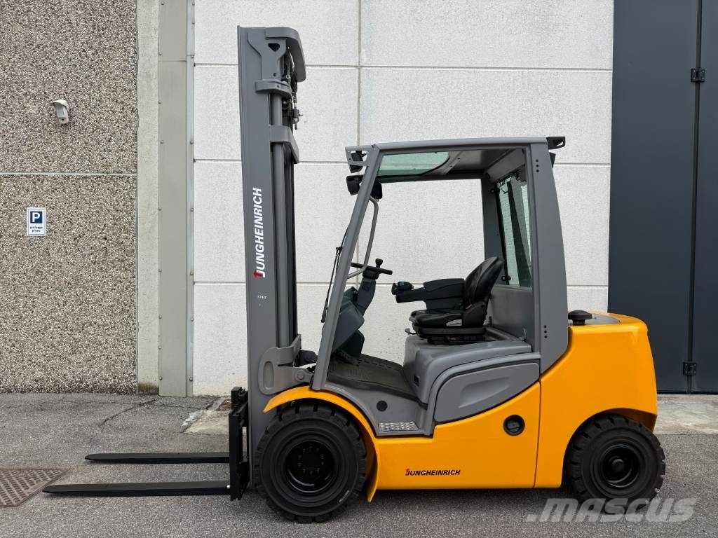 Jungheinrich DFG 430 S 디젤 지게차