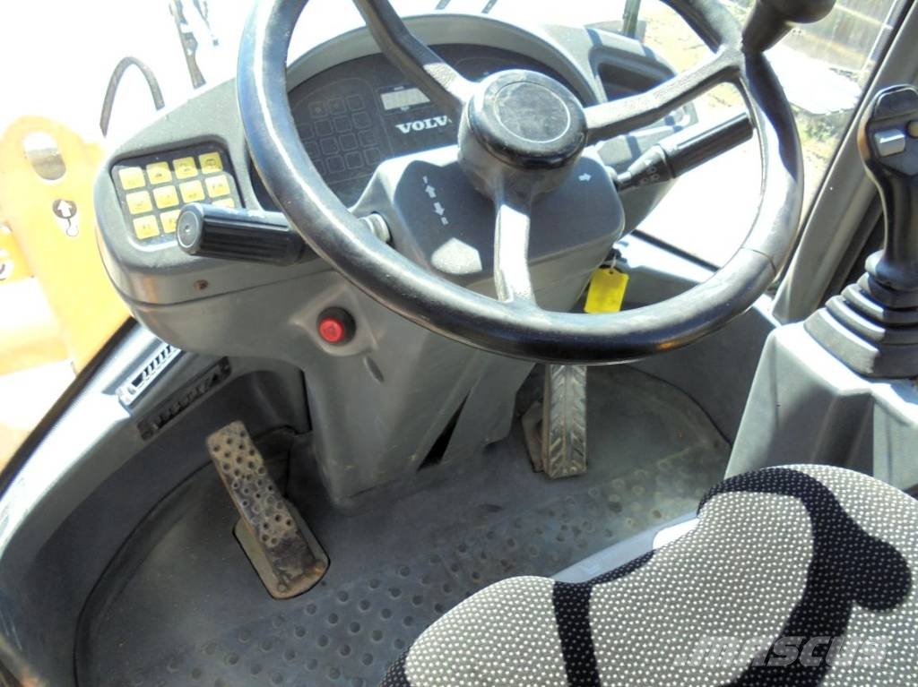 Volvo L 30 B - Z/X Cargadoras sobre ruedas