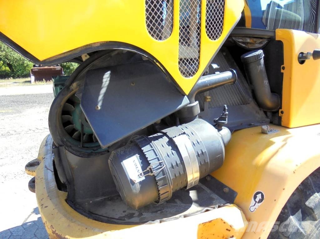 Volvo L 30 B - Z/X Cargadoras sobre ruedas