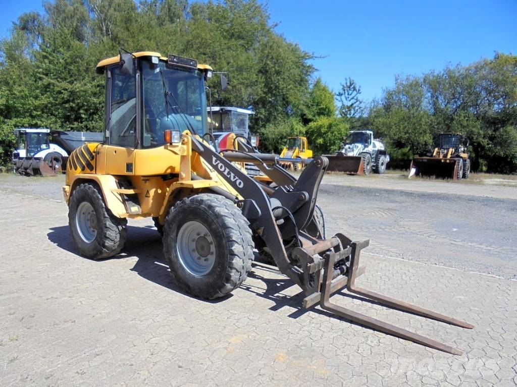 Volvo L 30 B - Z/X Cargadoras sobre ruedas