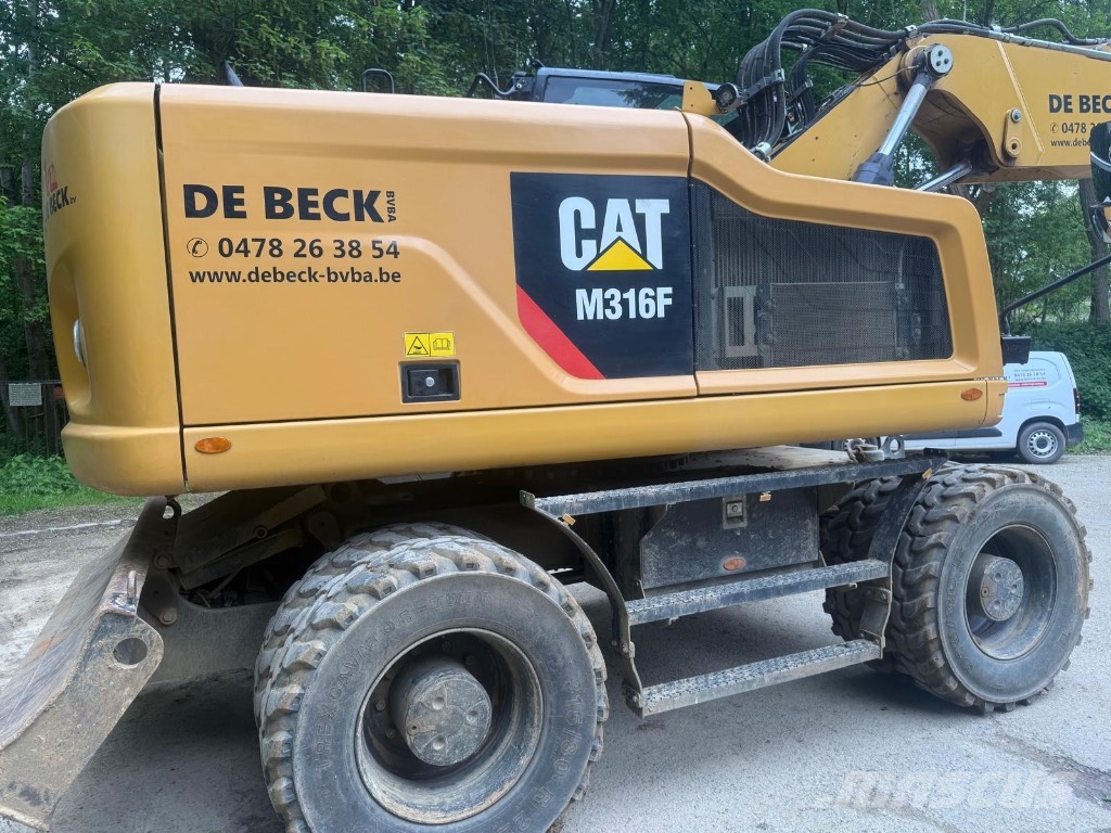CAT M316F Wielgraafmachines