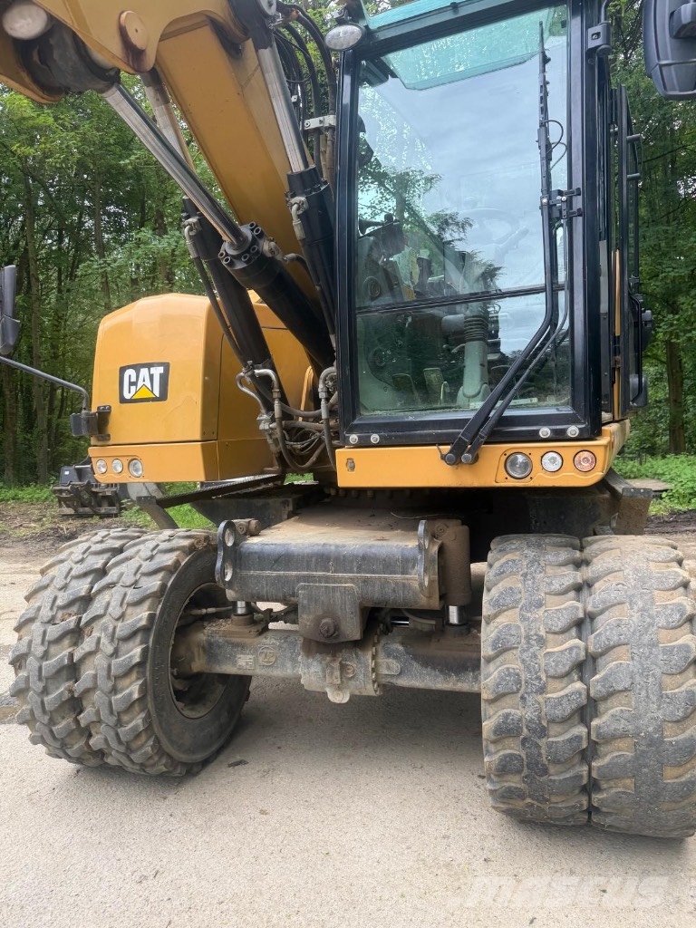 CAT M316F Wielgraafmachines
