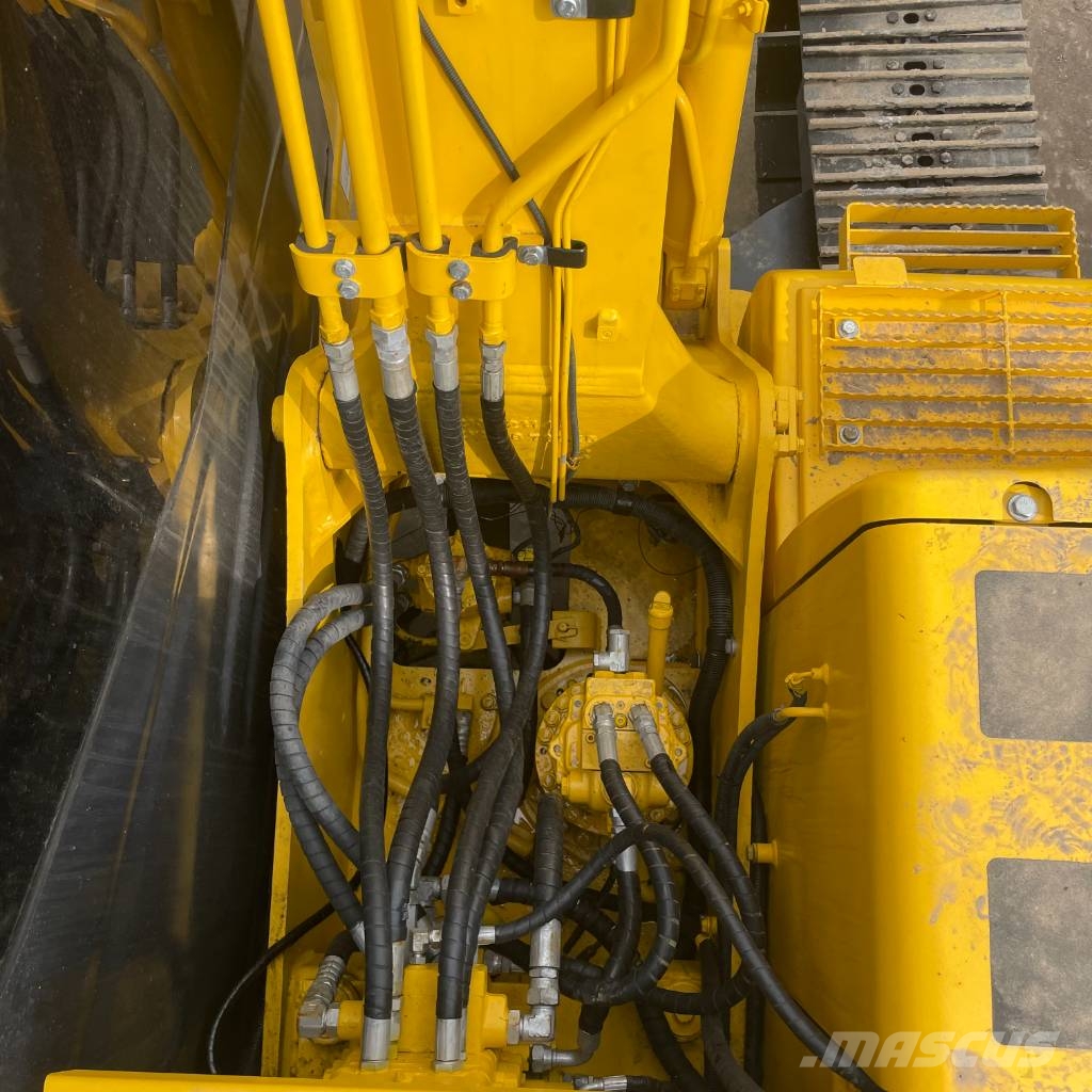 Komatsu PC 130 Paletli ekskavatörler
