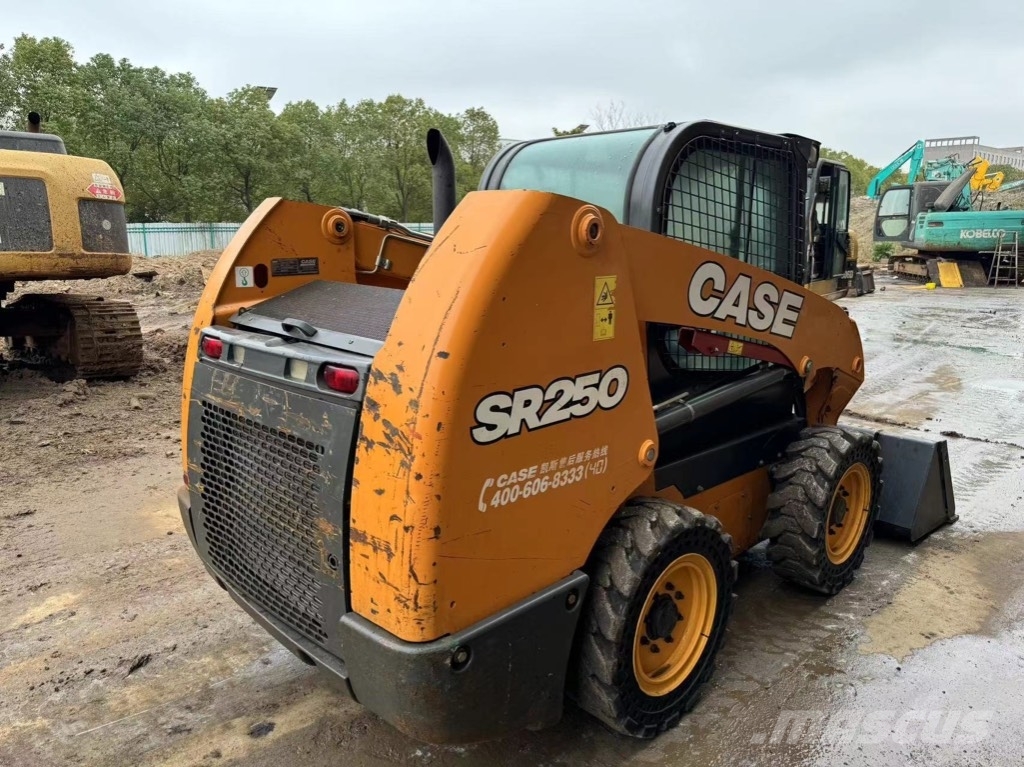 CASE SR 250 Φορτωτάκια