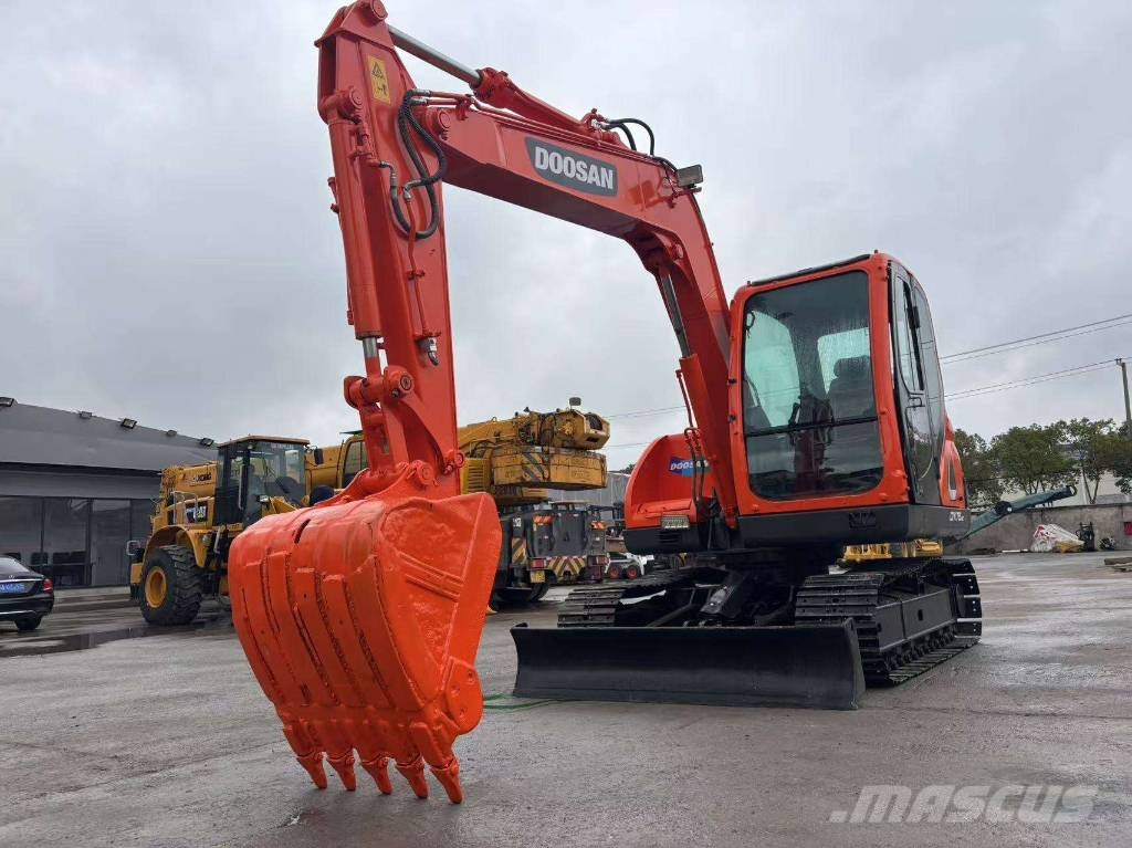 Doosan DX 75-9 C Mini ekskavatori < 7 t