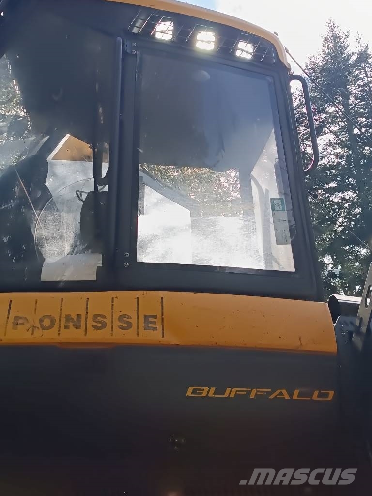 Ponsse Buffalo Vyvážecí traktory