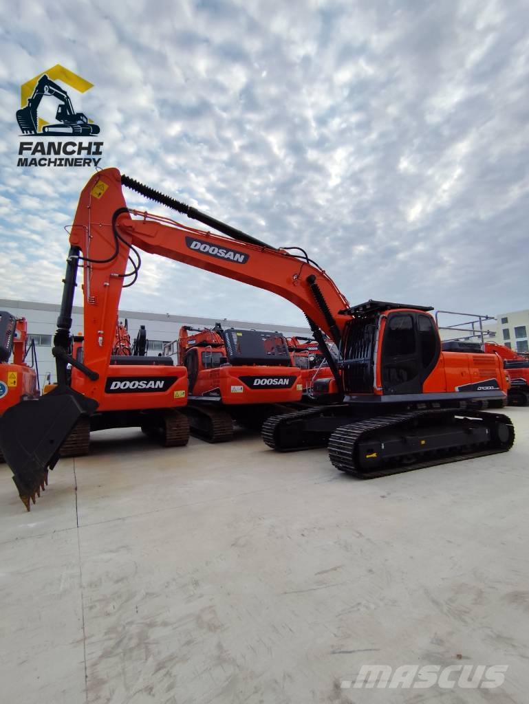 Doosan DX300 Escavadoras de rastos