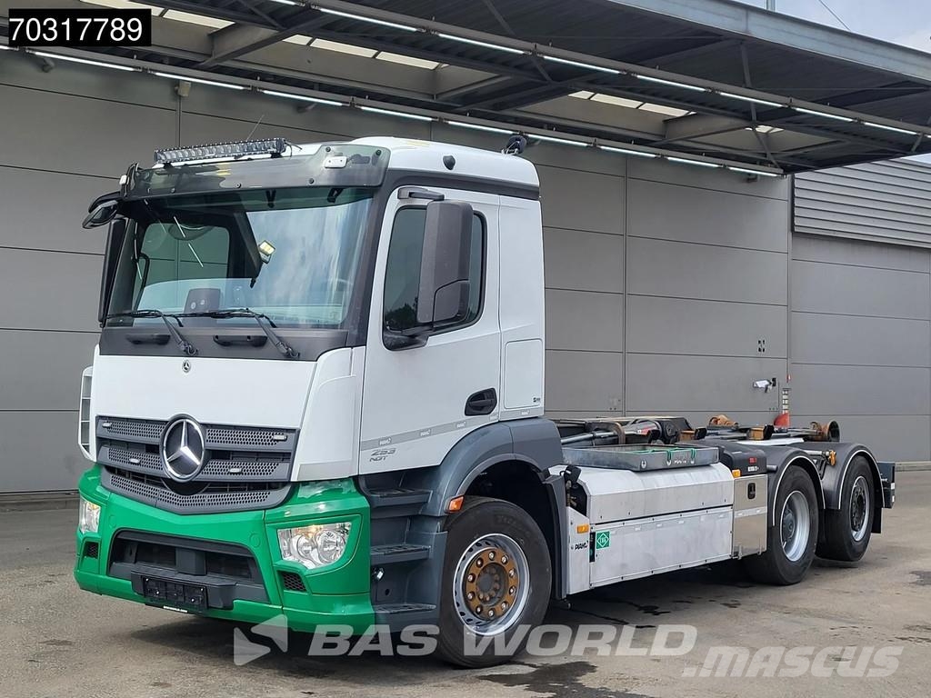 Mercedes-Benz Arocs 2530 NGT 6X2 CNG Engine! HIAB 21Z56 containe Camiones polibrazo